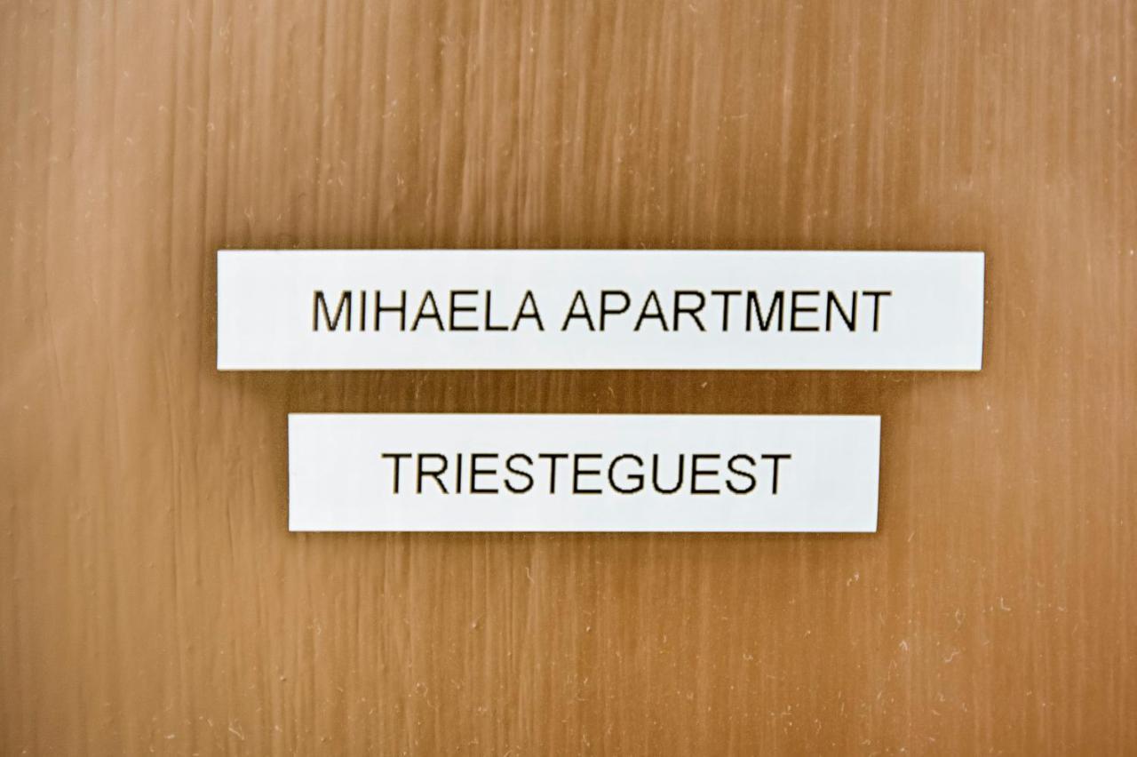 Mihaela Apartment - Charme Near The Station Terst Exteriér fotografie